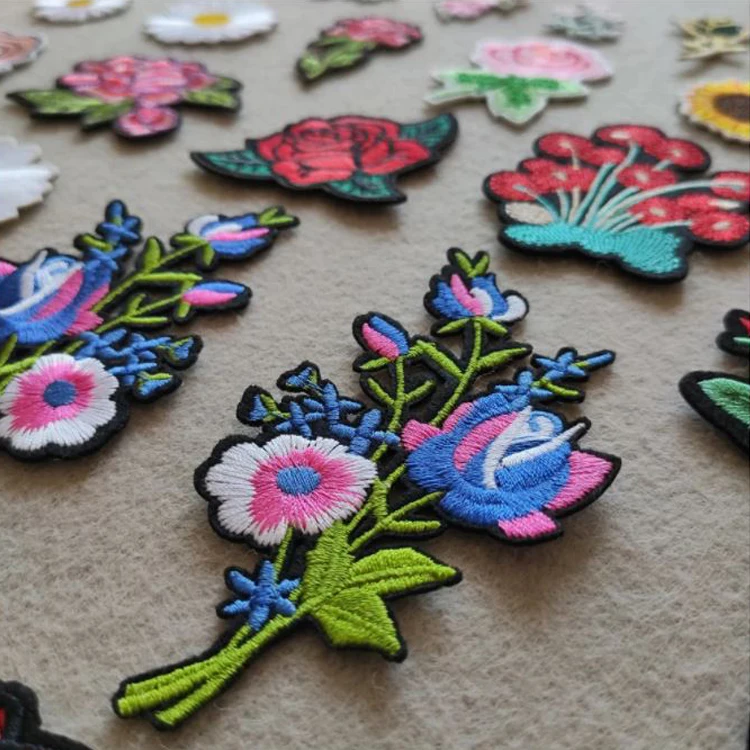 Parches De Flores Termoadhesivos - 20 Piezas, Bordados, Mezcla De Colores, Para Decorar Ropa, Jeans Y Sombreros