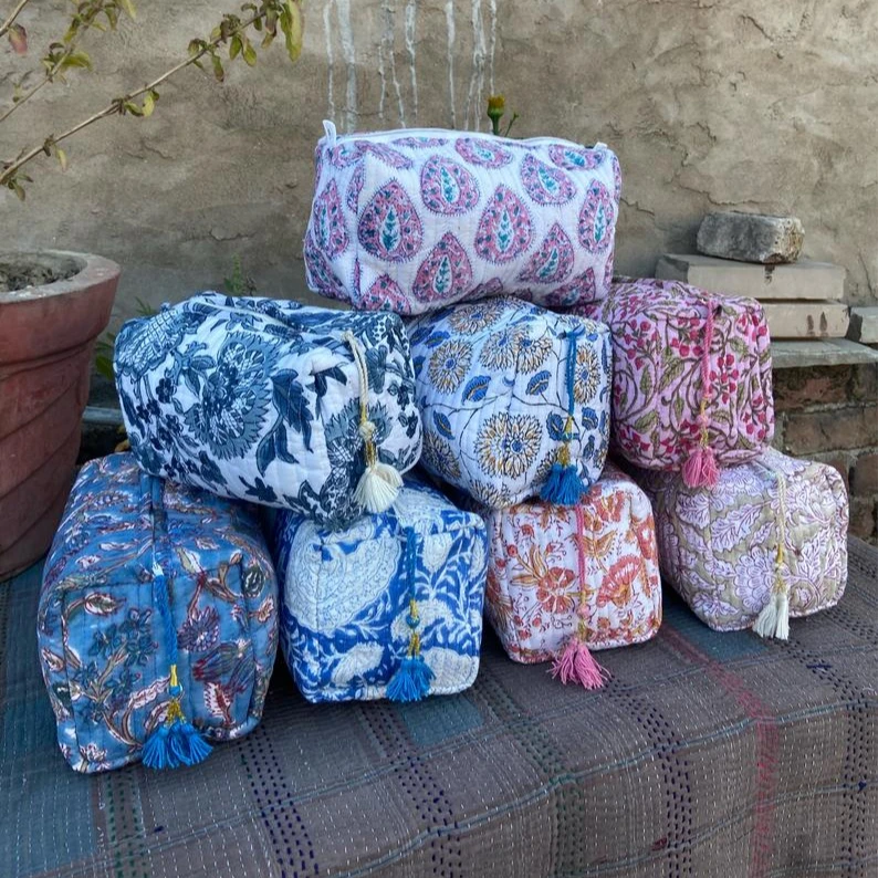 Block Printed Large Toiletry Bag Waterproof Wash Bag Makeup Bag Cosmetic Bag Buy Cosmetic Bags Toiletry Bag Makeup Bag Product On Alibaba Com