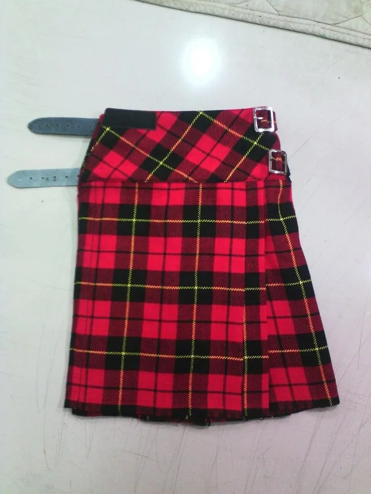 Look! He is wearing a skirt! Nope, that's a KILT. Đôi nét về chiếc váy  huyền thoại của đàn ông Tô Cách Lan (Scotland). – Học Tiếng Anh Mỗi Ngày