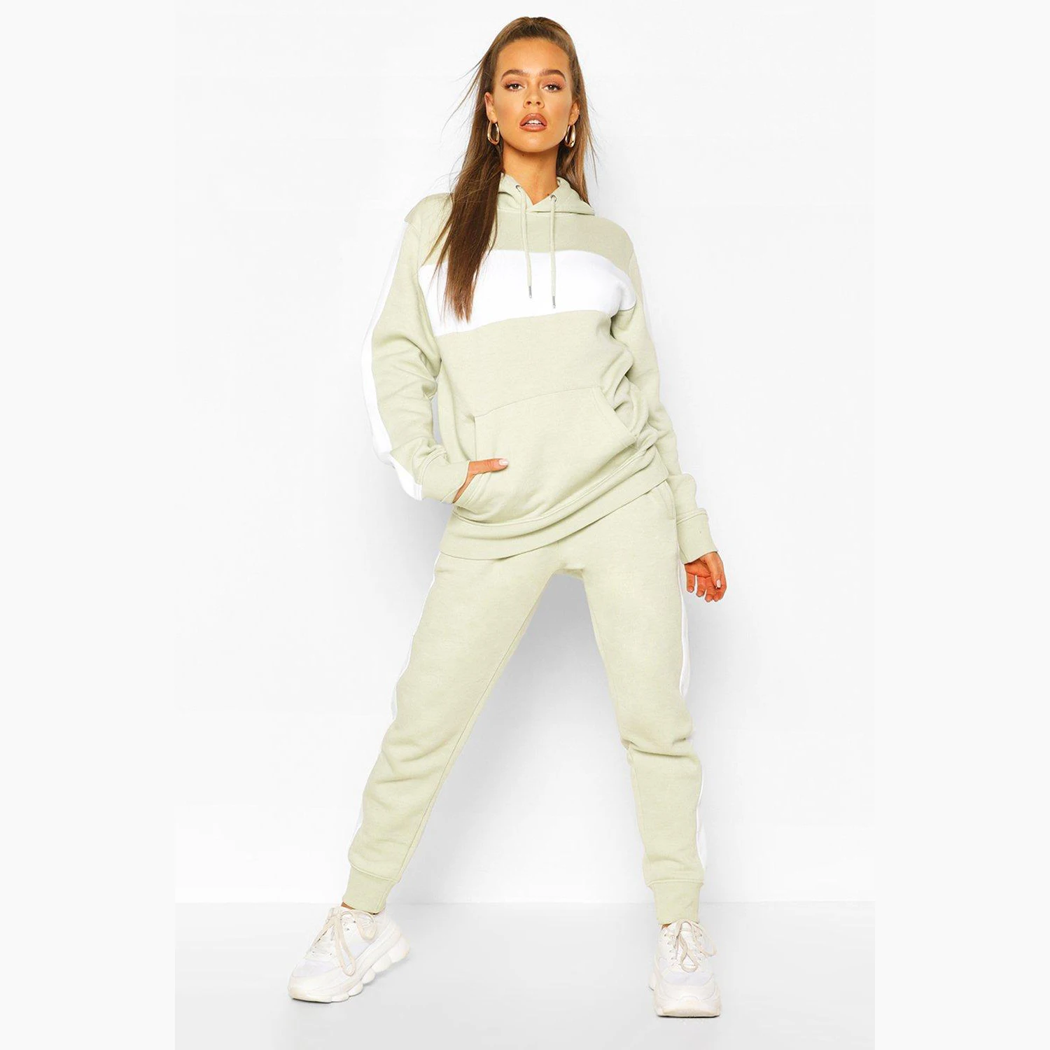 Ropa Deportiva Elegante Para Mujer,Conjunto De Dos Piezas,Prendas De  Vestir,Chándal Para Trotar - Buy Comprar Alta Calidad Mujeres Gimnasio  Correr Chándal De Las Mujeres Jersey De Invierno Chándales,Mujeres Chándal  Casual/precio Barato De