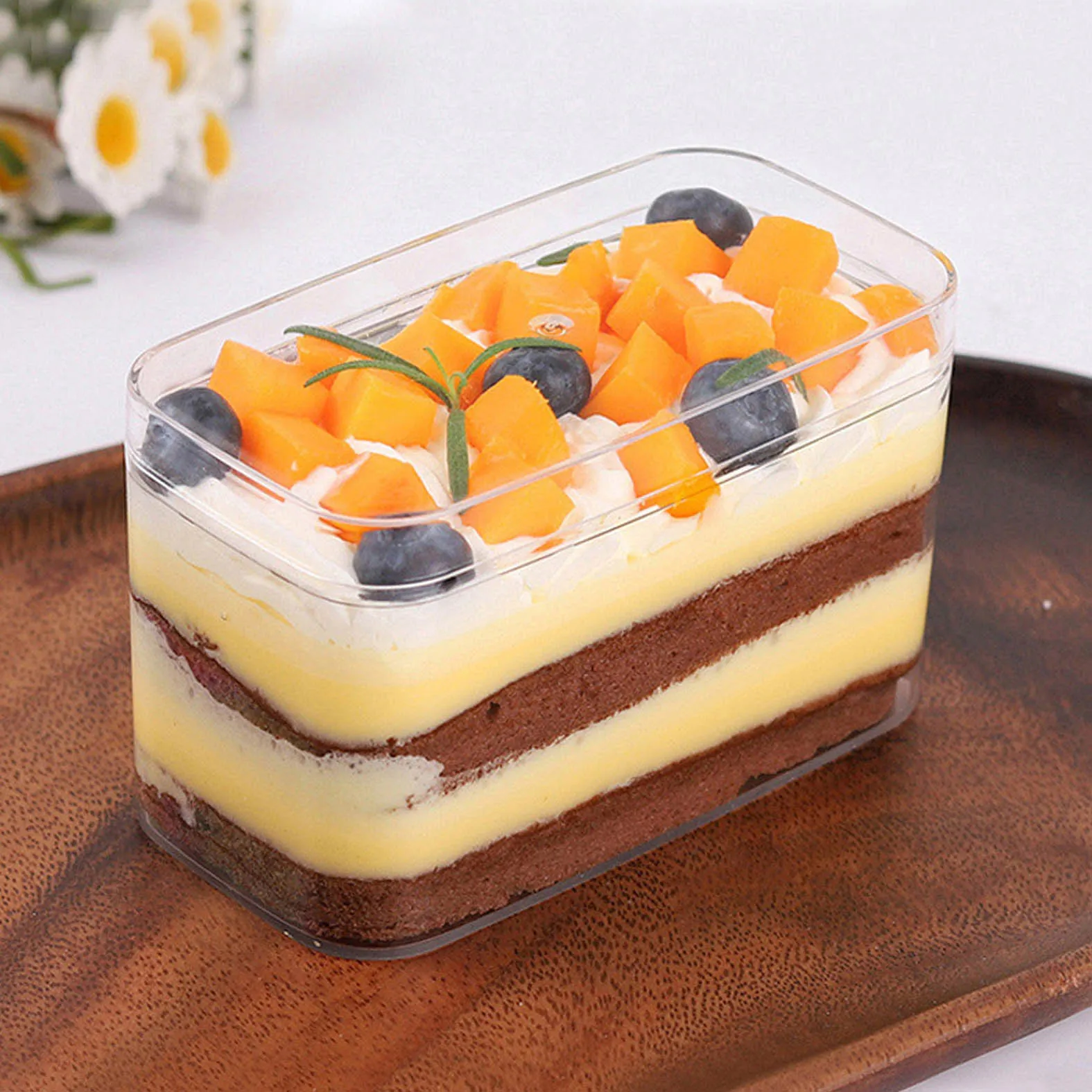 High Quality 350ML Transparent Cake Plastic Food Container Box Sealed Food Candy Dessert Plastic Cake Box