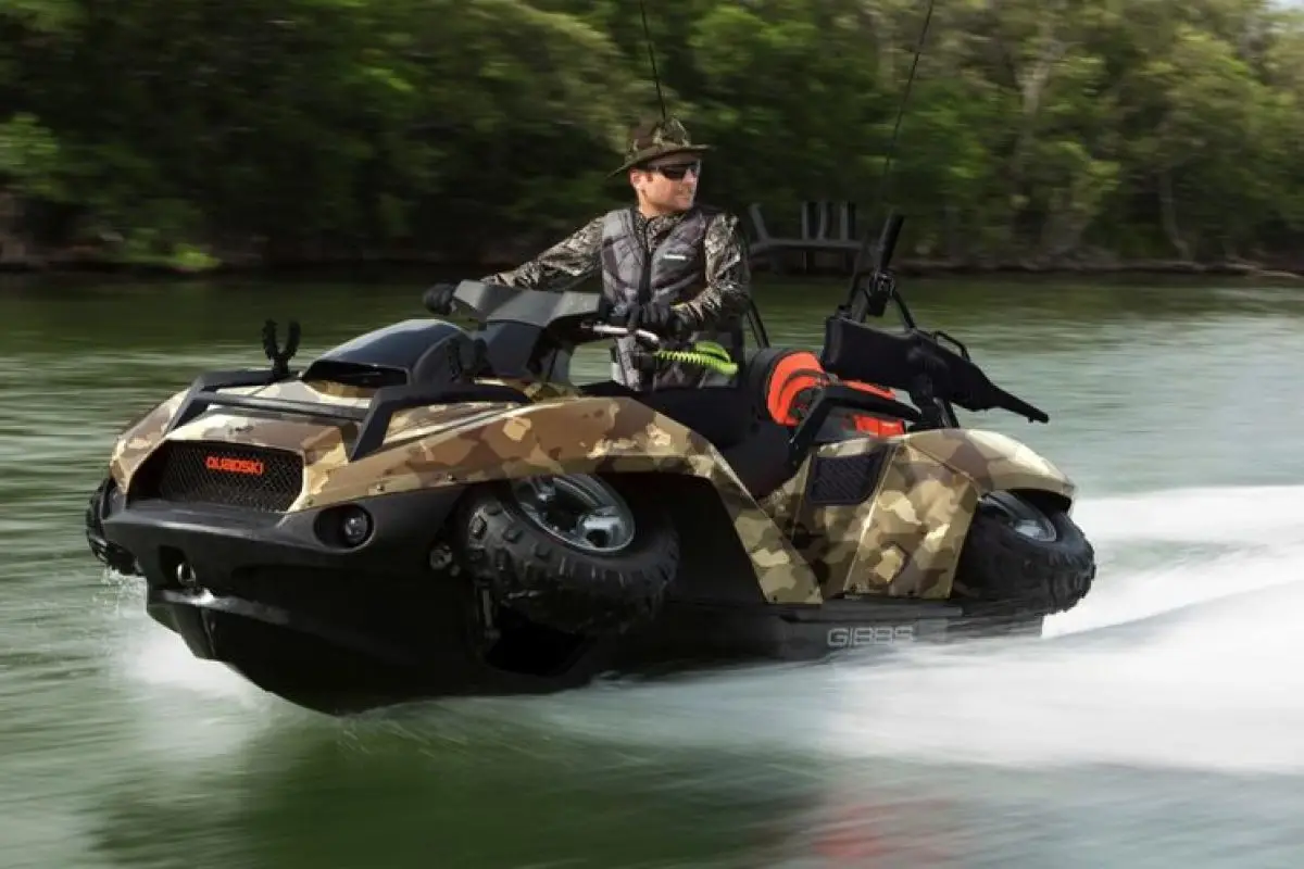 Амфибия Quadski