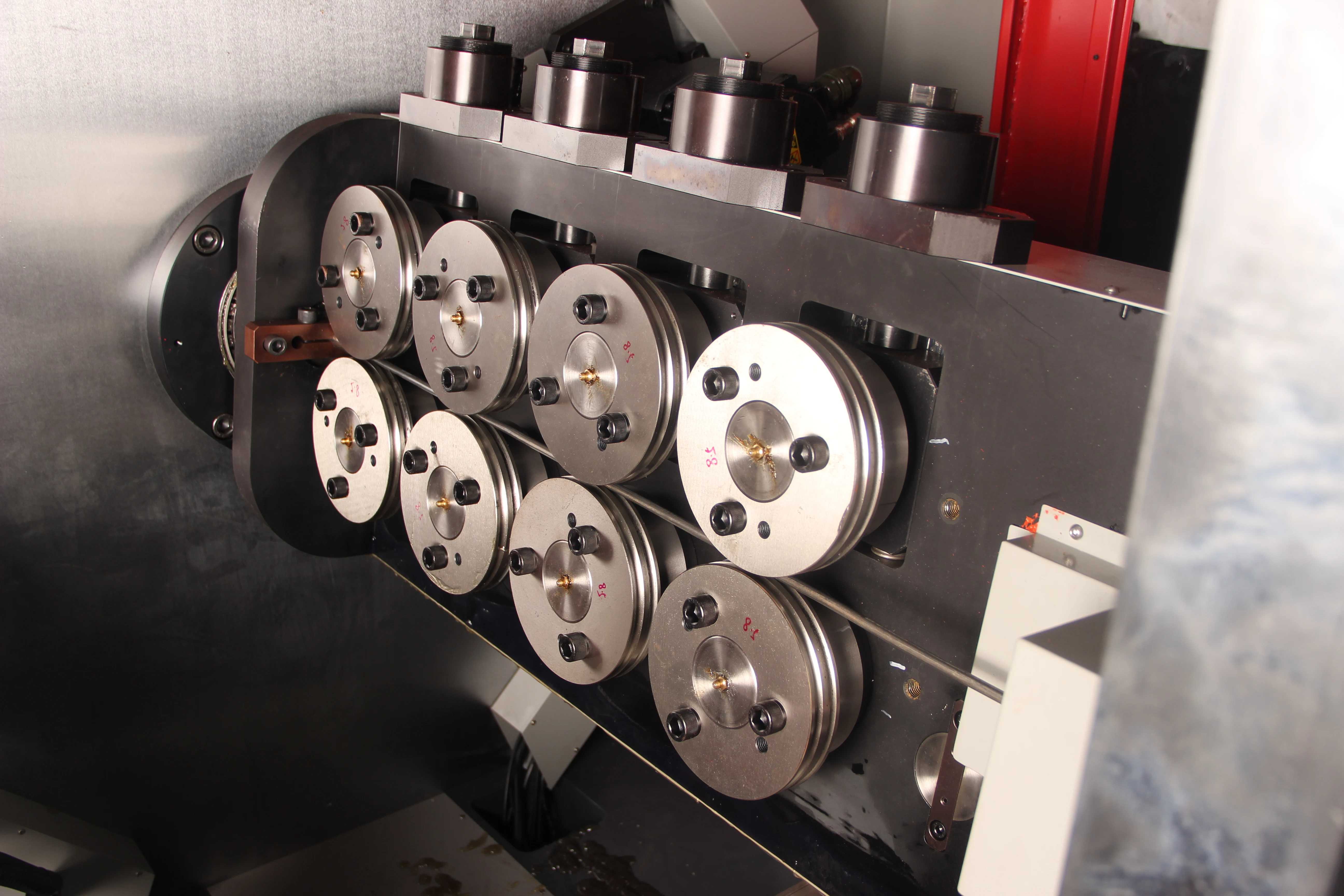 Горячая Распродажа 12 оси CNC провод формируя машину с разумной ценой