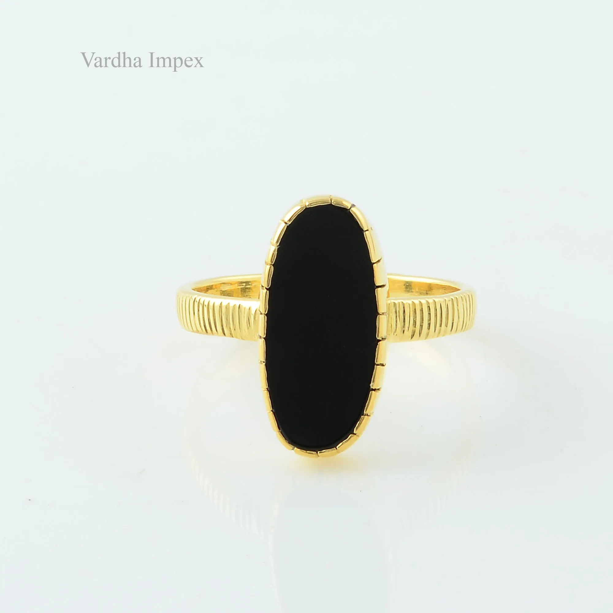 Black Stone Ring Dainty Gold Ring Minimalist Gold Ring Black Oval Ring Onyx Gold Ring Oval Gold Ring Gold Ring With Stone