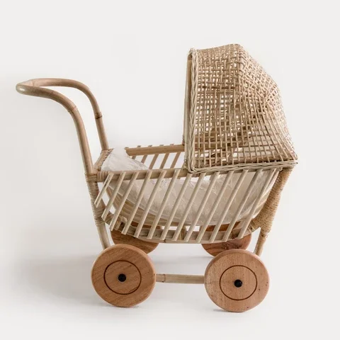 天然手作り卸売籐人形ベビーベッド乳母車キッズおもちゃ