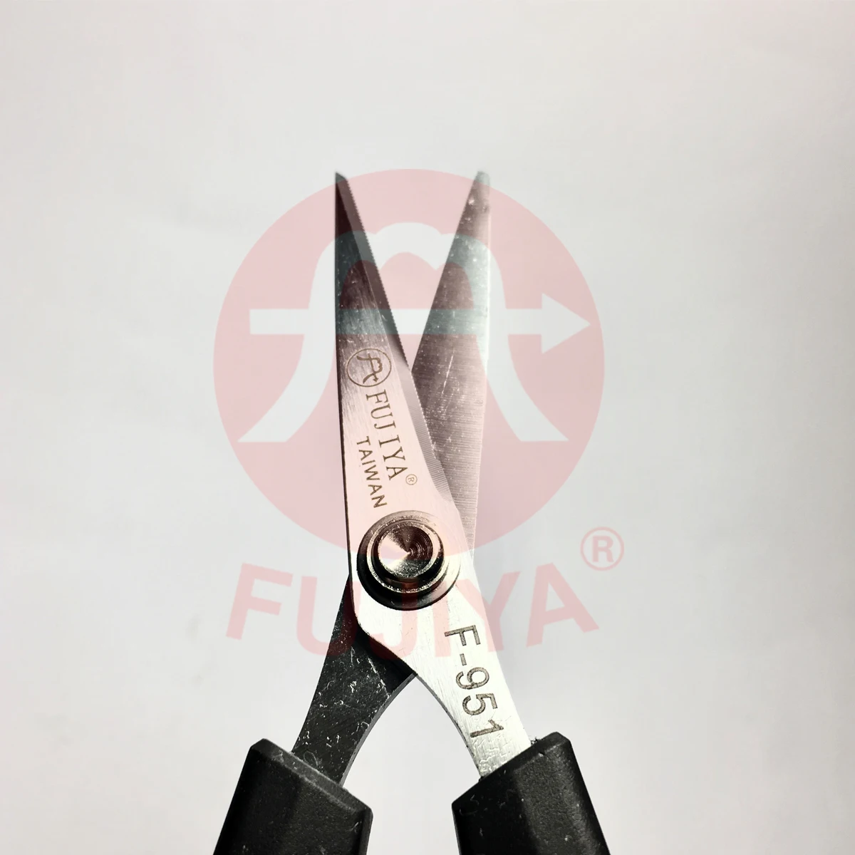 thumbnail image 2 of FSP-101 Anti Slip Kevlar Scissor,Electrician Scissors,For Cutting 2 of 13