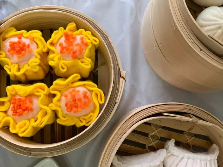 Элегантный круглый отпариватель с димсумом из дерева премиум-класса натуральным отделением идеально подходит для приготовления на пару Момо и Пельменей