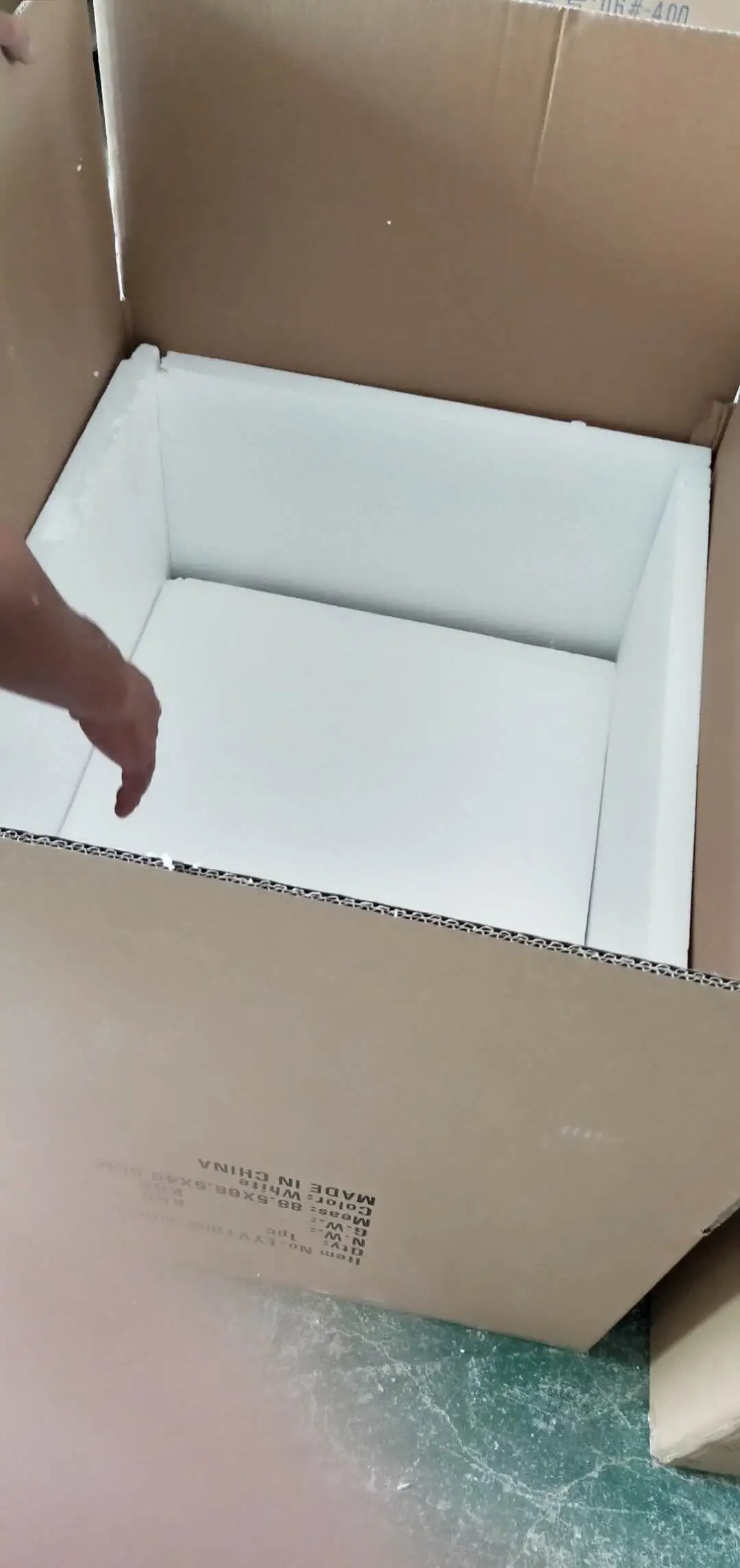 Modern Mirrored Glass Lighted Trifold Led Mirror Makeup Vanity Crushed