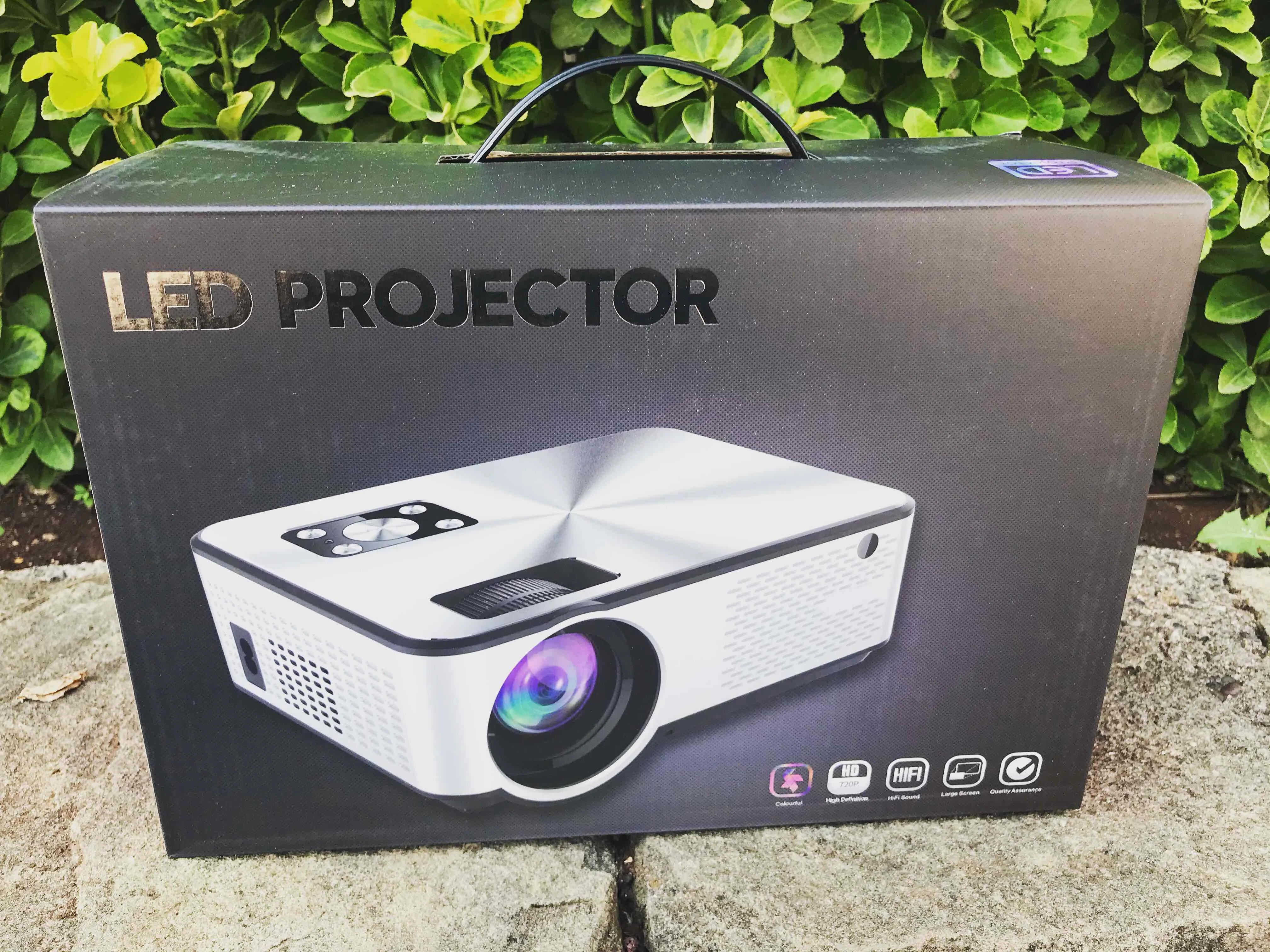 Vidéoprojecteur CHEERLUX C9