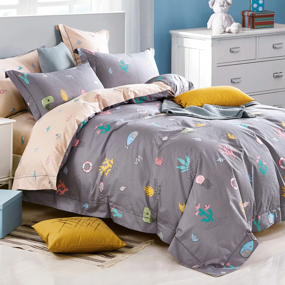 bed sheet and pillowcase set