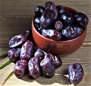 Premium Sweet Mazafati Dates/ Tasty Dried Fruits From UAE/ High Grade Red Date Palm Fruit for Food/ New Harvest Date Fruits