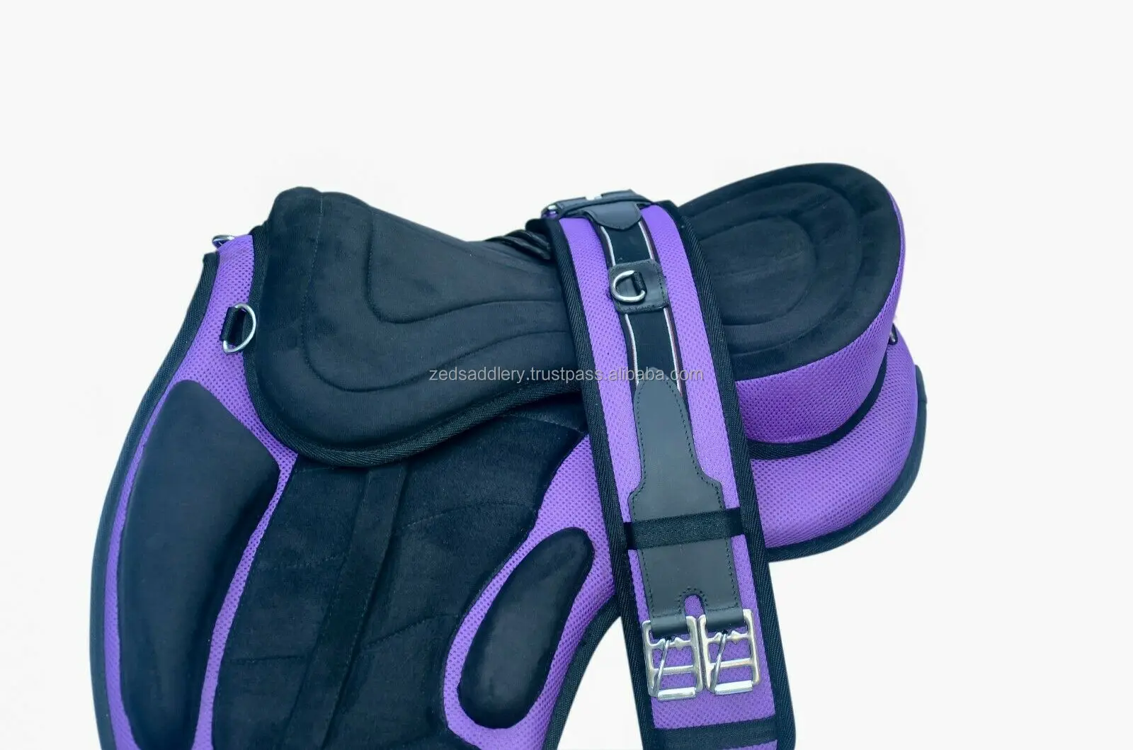 Size 14 to 18 Details about   Treeless Freemax All Purpose Synthetic Horse Saddle