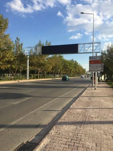Outdoor LED Traffic System  Outdoor LED Information Screen LED Screen for VMS and Advertising