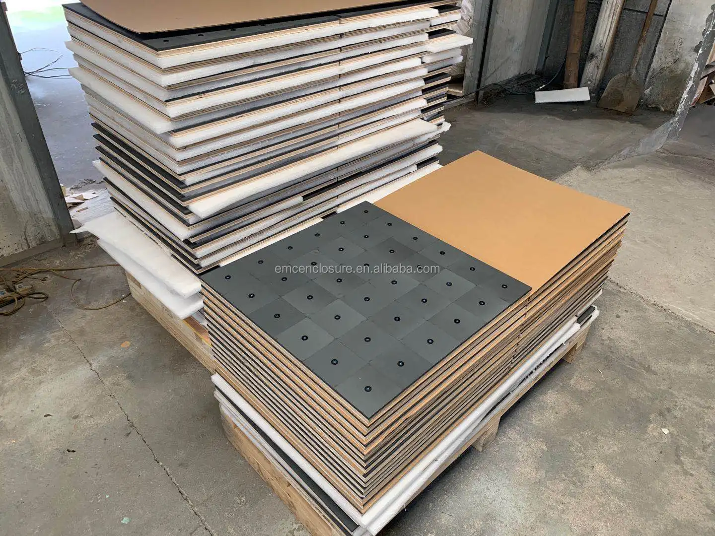 Hmemc Ferrite Tile Absorber Materials For 3m Semianechoic Chamber