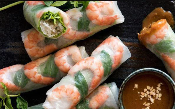 EDIBLE RICE WRAPPER FOR SPRING ROLL 16-22CM DIAMETER FROM VIETNAM FACTORY/SPRING ROLL RICE PAPER WRAPPER CUSTOMIZED PACKAGING