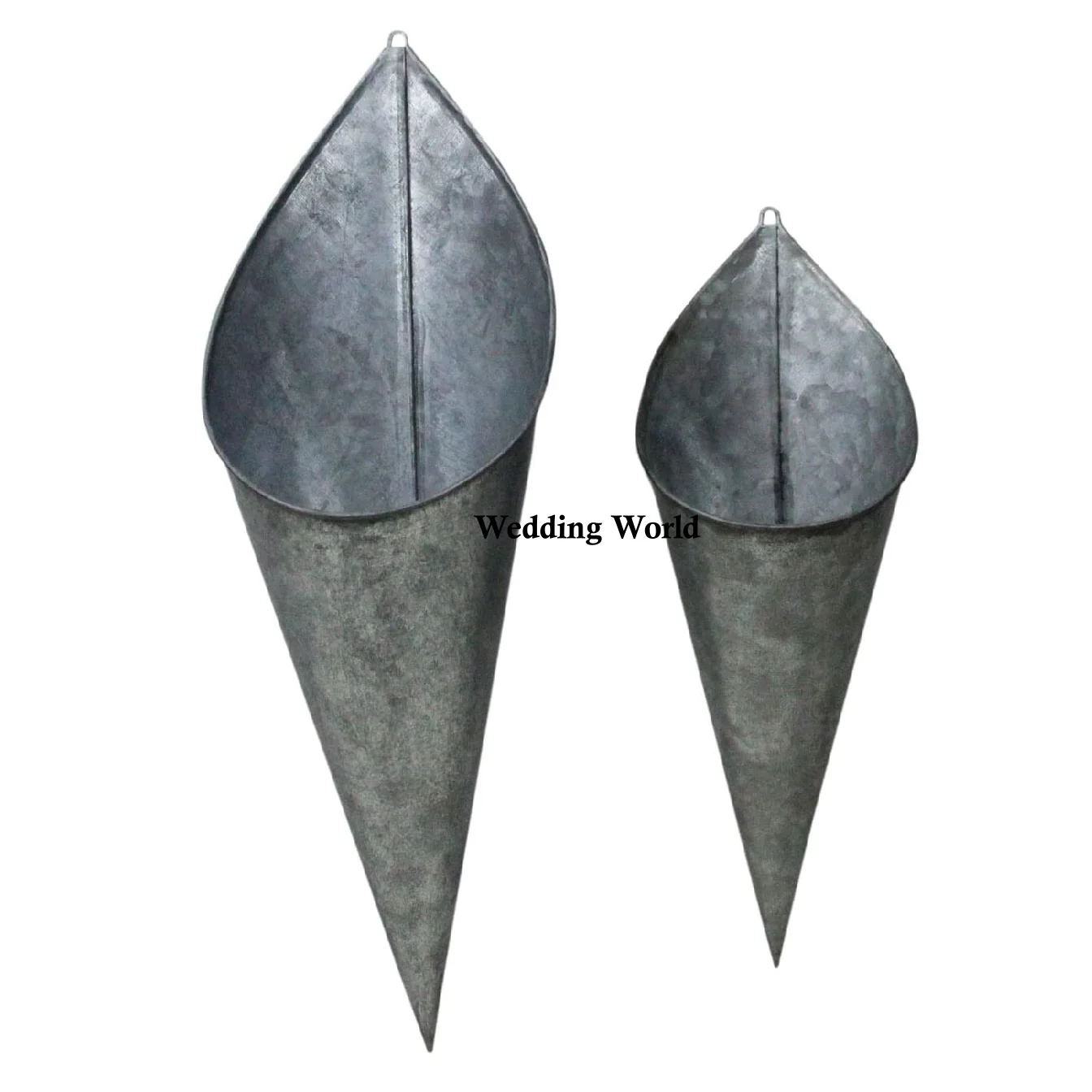 Cone Shape Galvanized Planter Customized Finished Handmade Planter Classic Stylish Wall Mounted Galvanized Planter