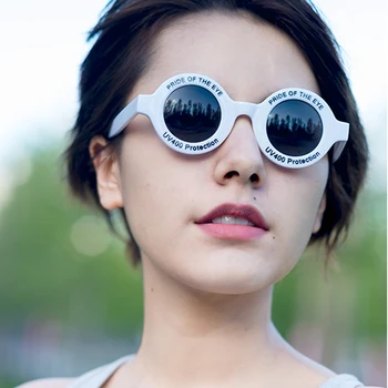 WILDFOX BEL AIR サングラス Wildfox Bel Air Round Sunglasses w/ Tags - Pink Sunglasses