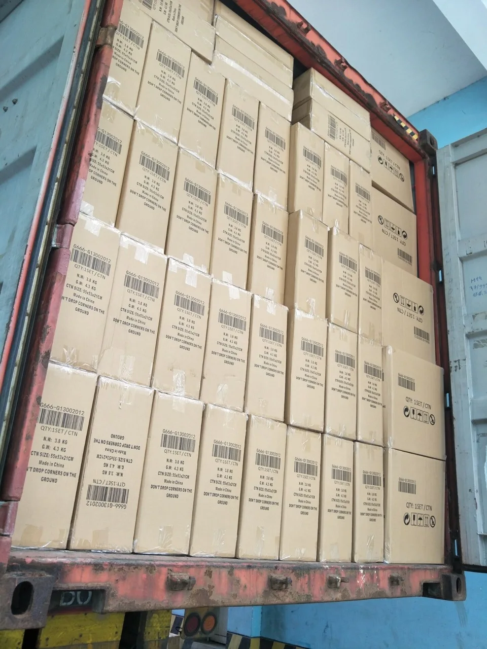 Наборы для детского стола и стула для школьного малыша