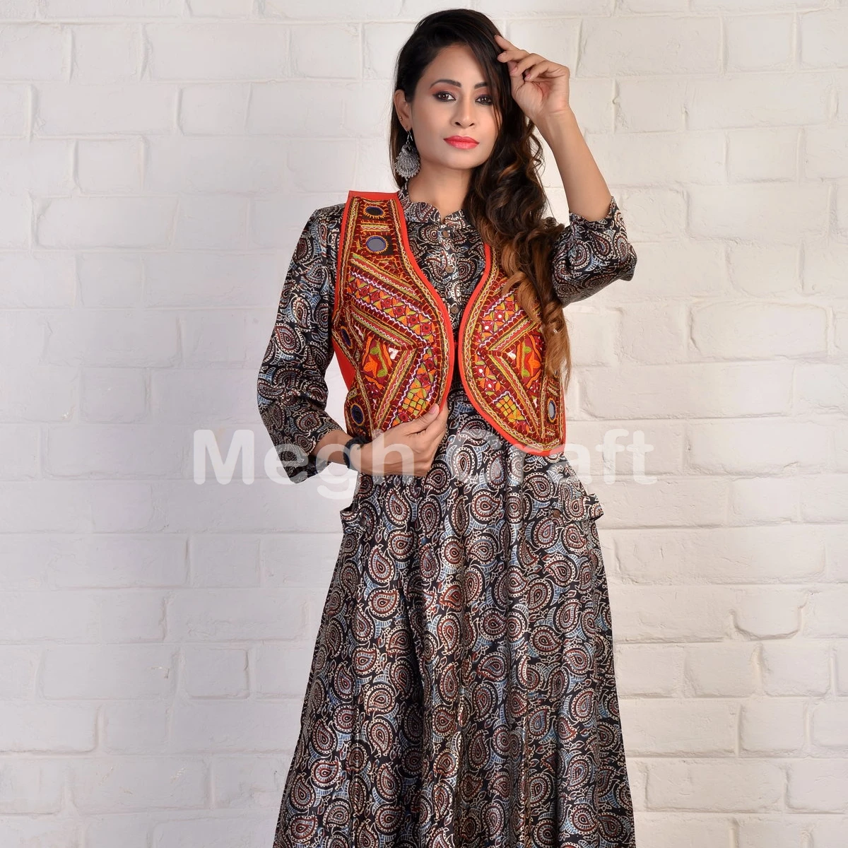 Indian Designer Gowns  Buy Ethnic Indian Gowns Online  Frontier Raas