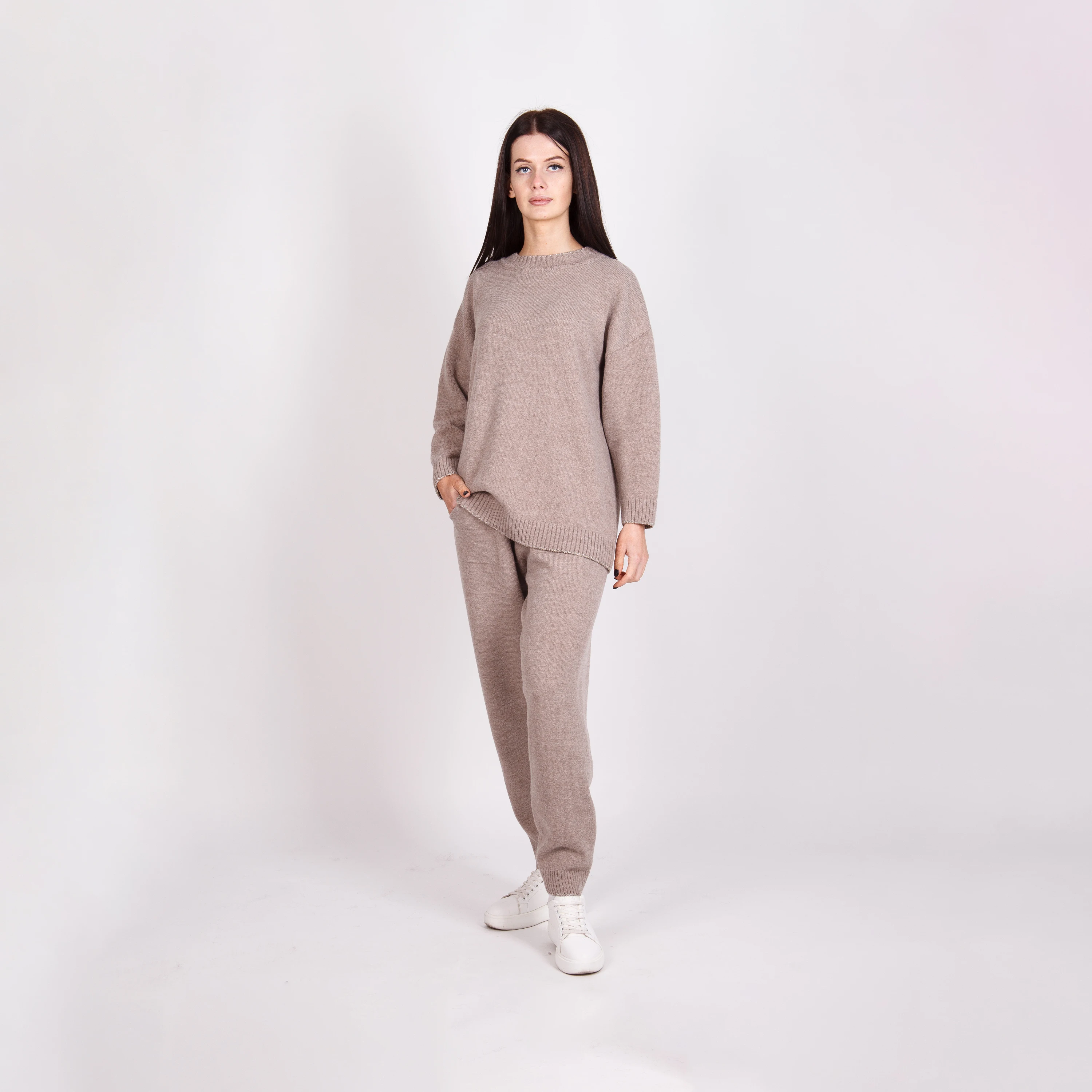Knitted trouser suit Clearance