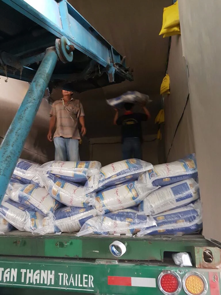 Packing round rice