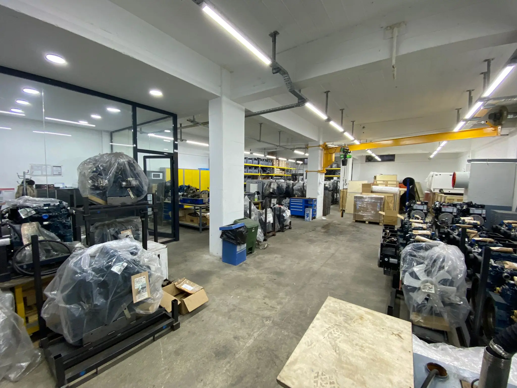 Genuine Kubota Spare Part Kubota V3 Series Engine 1g52699360 Lower Kit