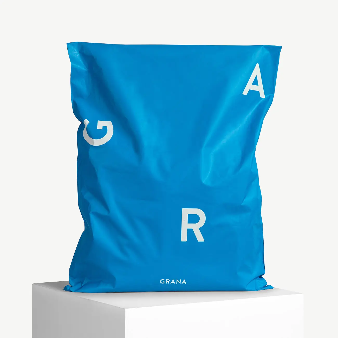 custom plastic packaging bags