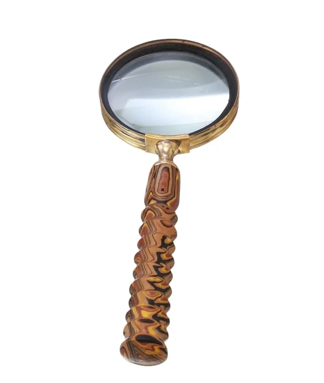 best magnifying glass for map reading