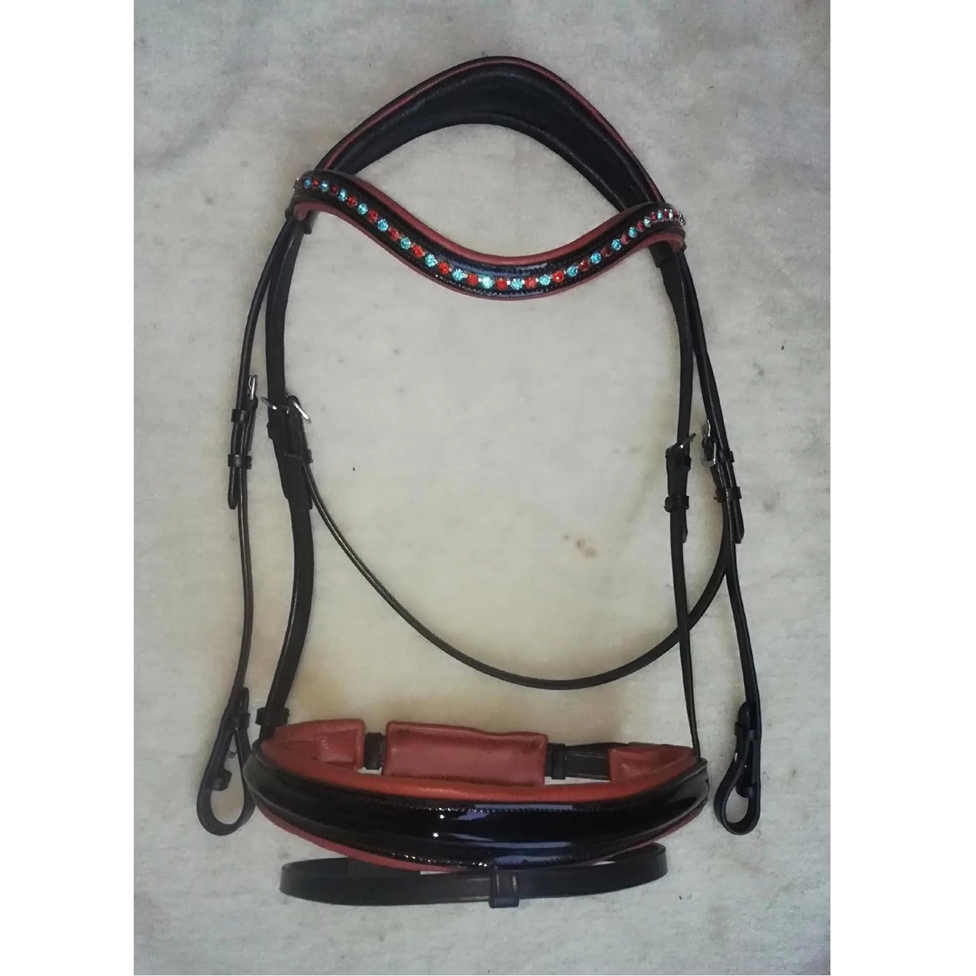 horse with nose bolsa