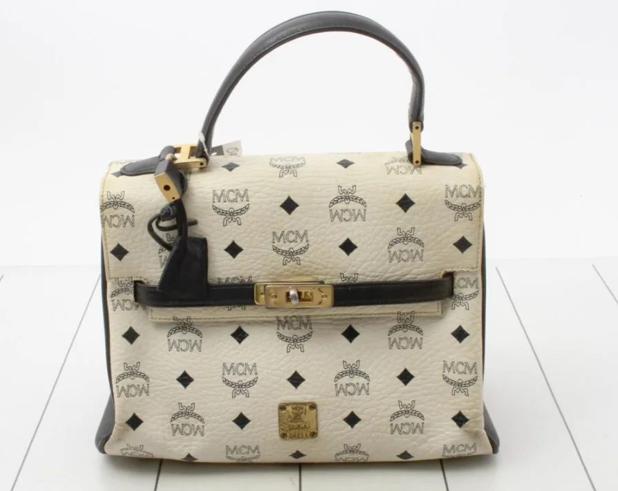 Wholesales Used High Bran Mcm Hand Bag / Many Brands Available For Sale From Japanese Auction Agency - Buy Louis Vuitton Handbag Hand Bag Pouch Bulk Sale,Chanel Bulk Sale Whole Sale