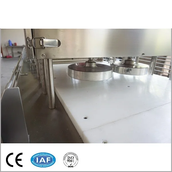 Film Covering Shredded Cake Paratha Pressing Machine For Frozen Roti Laccha