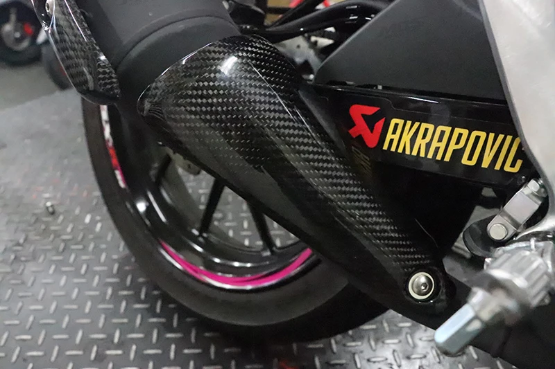 MOS углеродного волокна глушитель выхлопных газов с низким Защитная крышка для Suzuki GSX-R150 (GSX-R125) / GSX-S150 (GSX-S125)