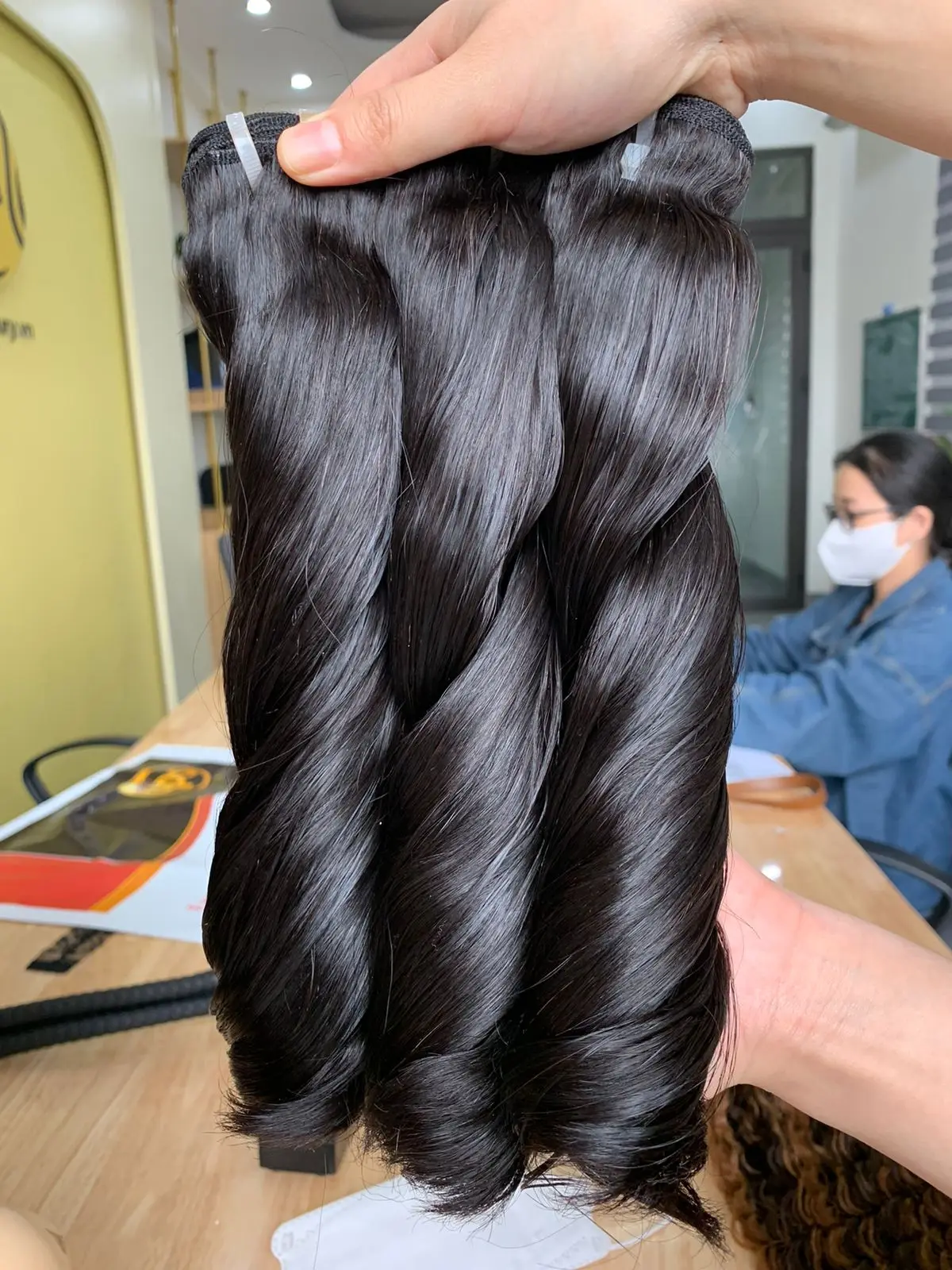 Remy Hair Bouncy Texture Vietnamese Human Hair Wholesale Price - Buy ...