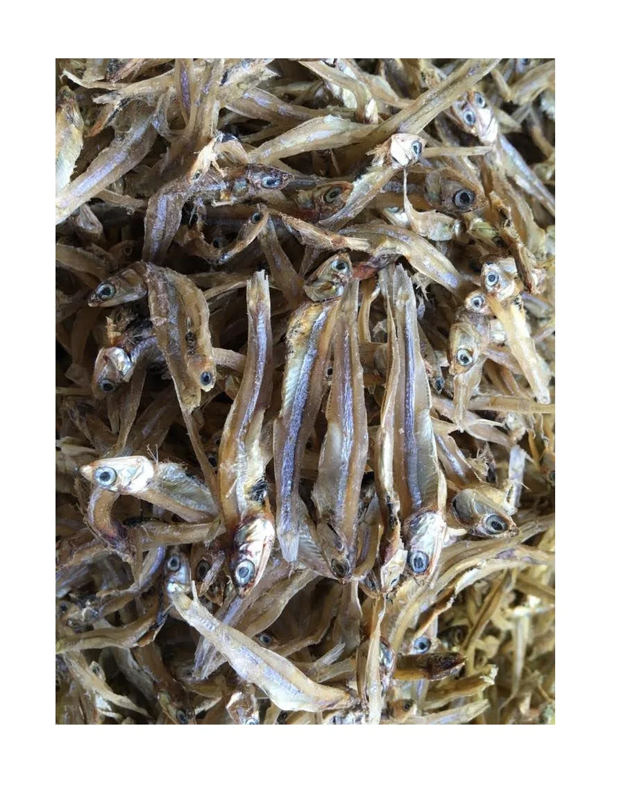 Мелкая сухая рыба. Dried anchovies. Мальки анчоусов. Корюшка и анчоус. Маленькая сушеная рыбка.