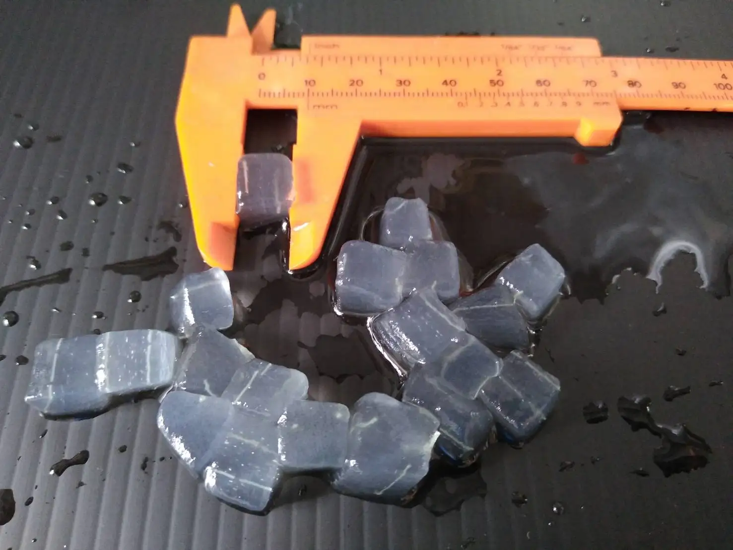 Материал игральных костей алоэ вера в консервах лучший продукт из Вьетнама данные о золота