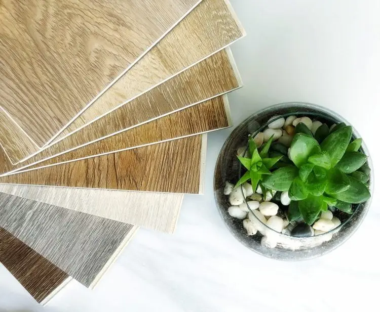 Luxury Vietnamese Vinyl Top Layer Durable Fireproof Waterproof 35mm