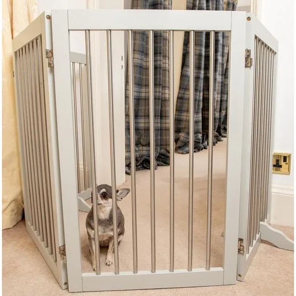 Cheap Wooden Dog Gate for Indoor 