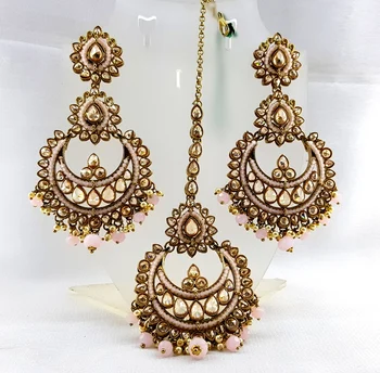 Polki Kundan Pastel Pink Beaded Indian Tikka Set. Indian Jewelry Manufacturer
