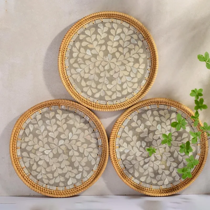 Vietnam Supplier Boat Shaped Pe Rattan Floating Pool Tray Hotel Water