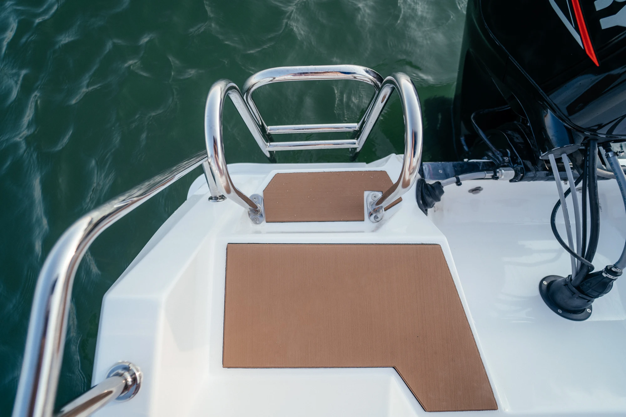 Alesta Marine Luxury Marlin 490 Model Dark Red New Fiber Glass Fishing