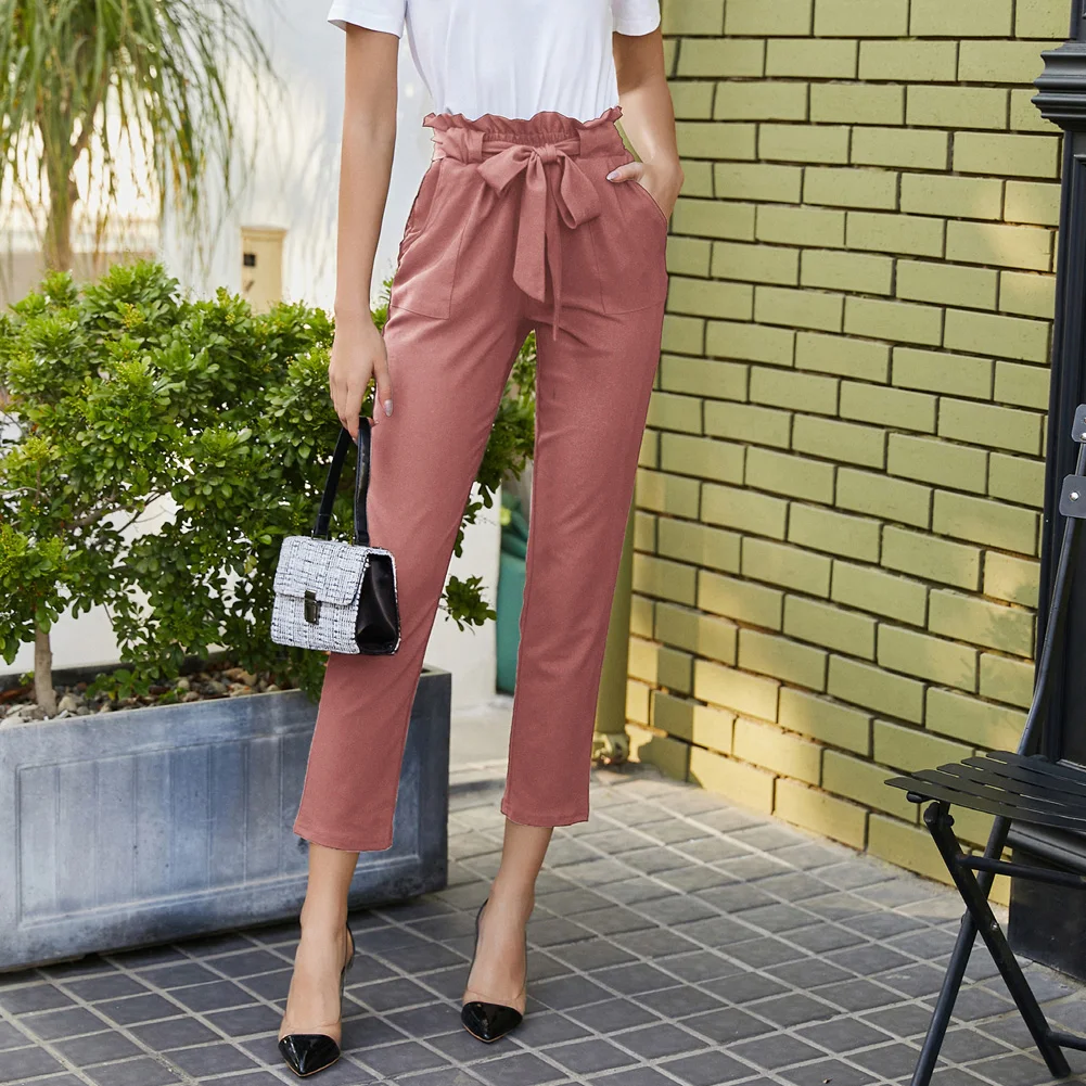 Pantalones cortos ajustados informales con cinturón Pantalones de