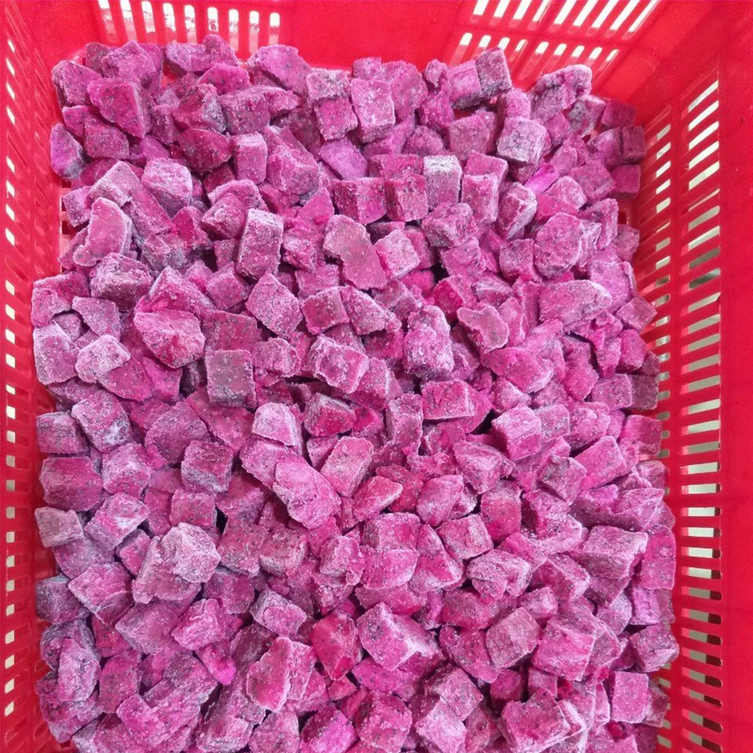 Frozen Natural Red Dragon Fruit Pitaya Cubes Vietnam Competitive Price