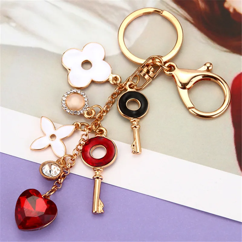 2022 Factory Wholesale Handbag Cute Flower Heart Diamond Keyrings Purse ...