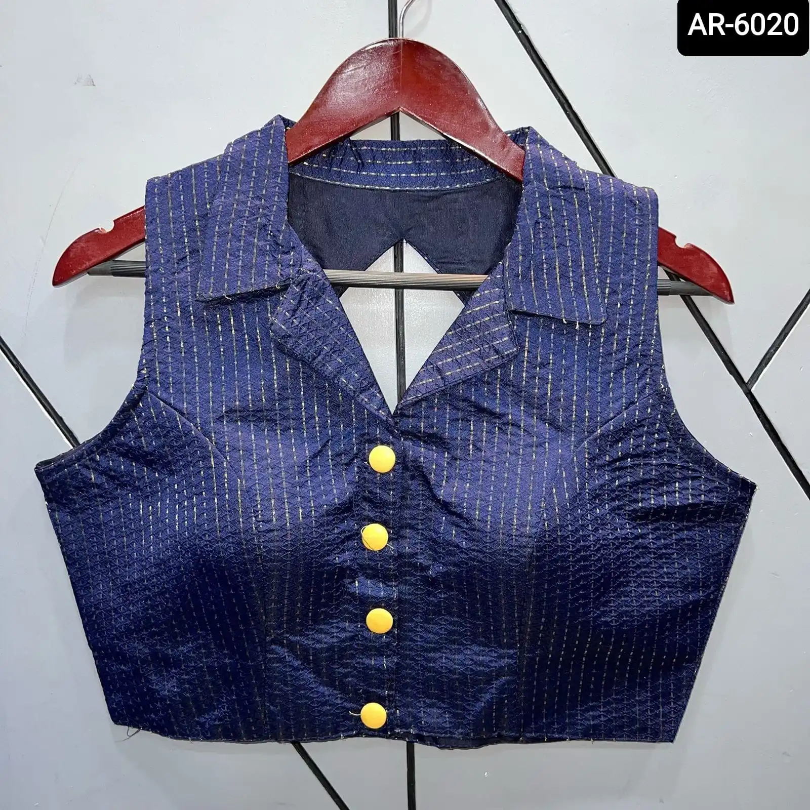 Heavy Designer Jecquard Silk Designer Readymade Blouse with Short Sleeve Attach in Side for Women Saree and Lehenga Choli Blouse