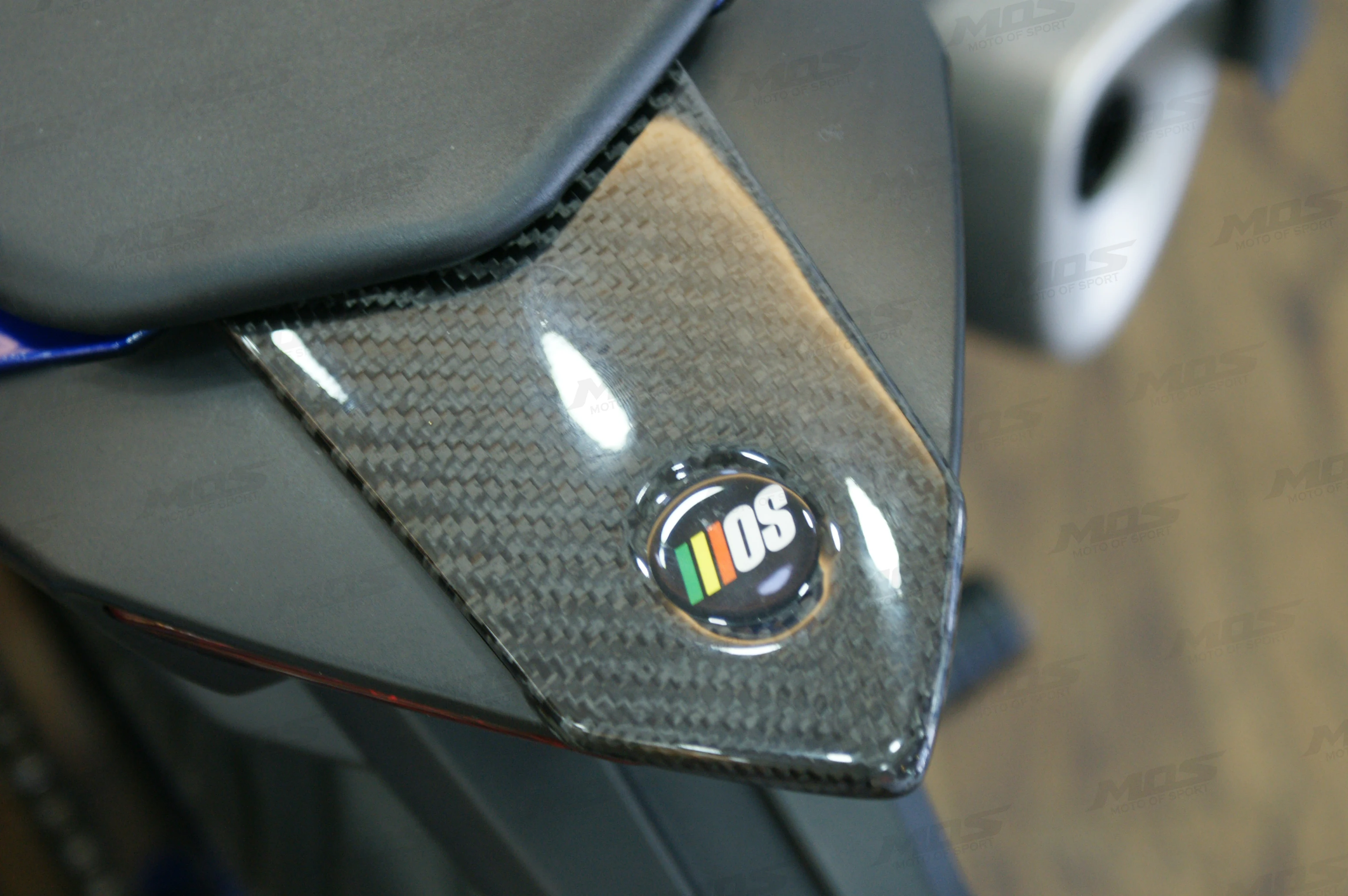 MOS углеродное волокно задний фонарь верхняя средняя Крышка для мотоцикла Yamaha YZF-R3 2015-2020