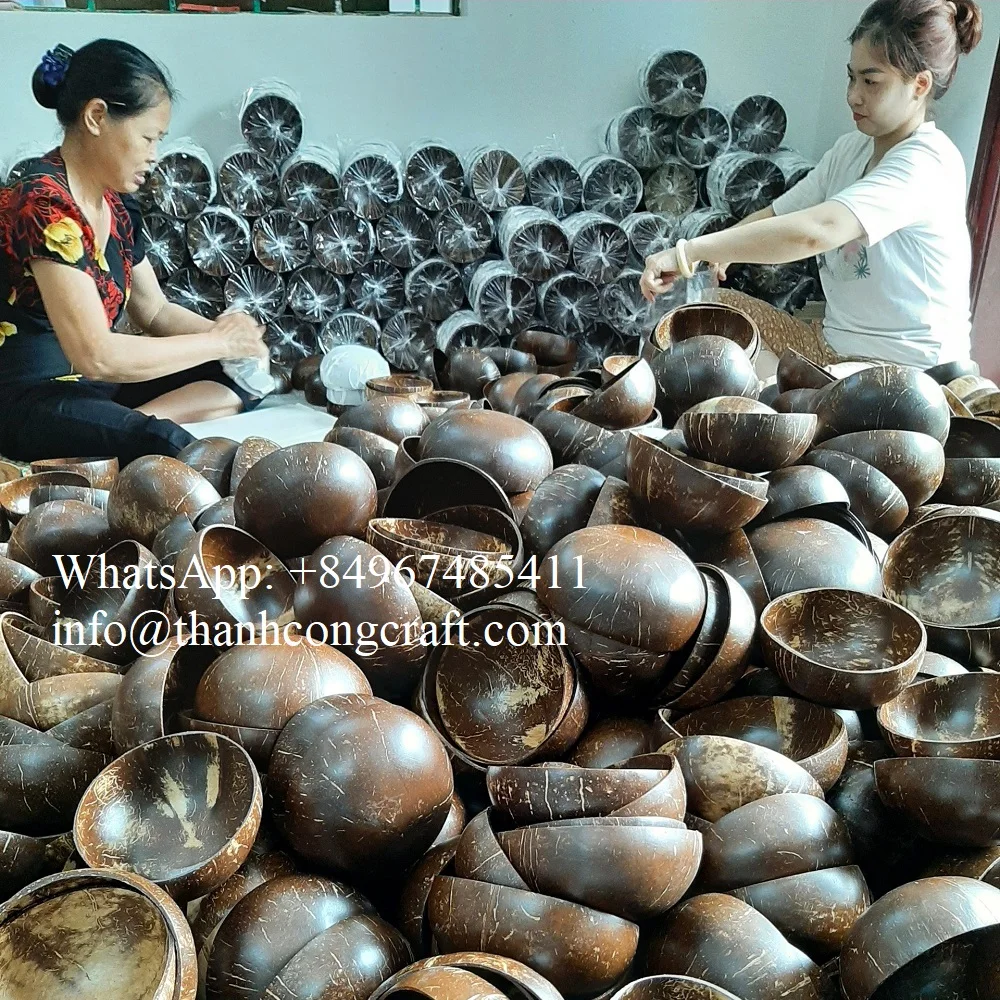 Cheap Engraved Pattern Carved Coconut Shell Bowls Vietnam