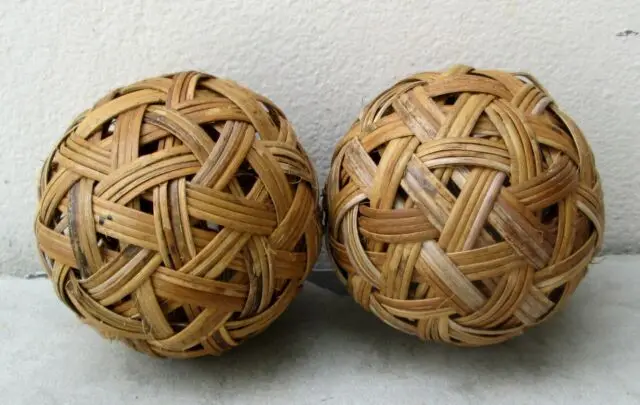 RATTAN BALL/CANEBALL/ CHINLONE SEPAKTAKRAW THAI SOCCER PRODUCT MADE in VIETNAM
