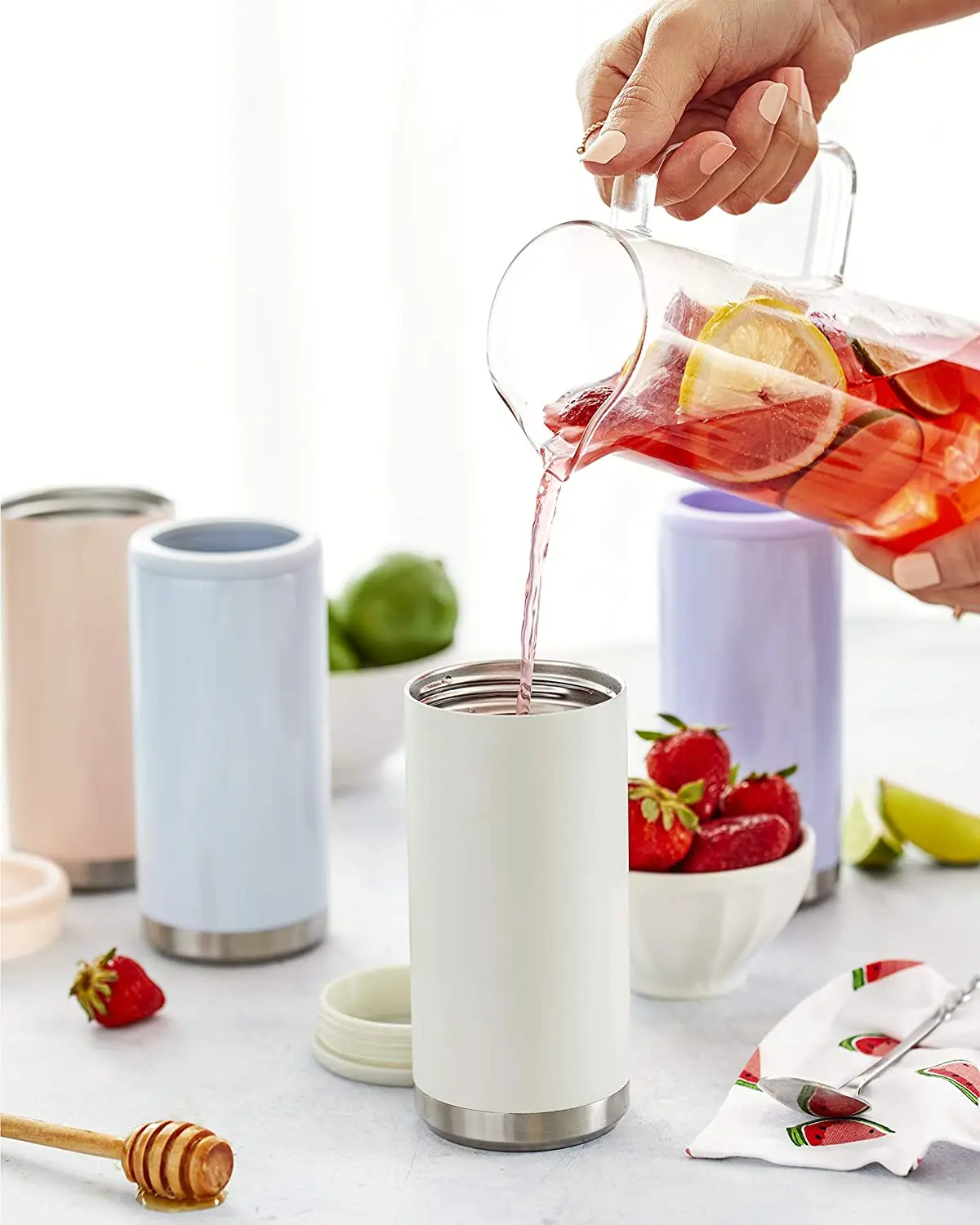 Персонализированный охладитель банок из нержавеющей стали 12 унций тонкий с двойными стенками Изолированный Вакуумный