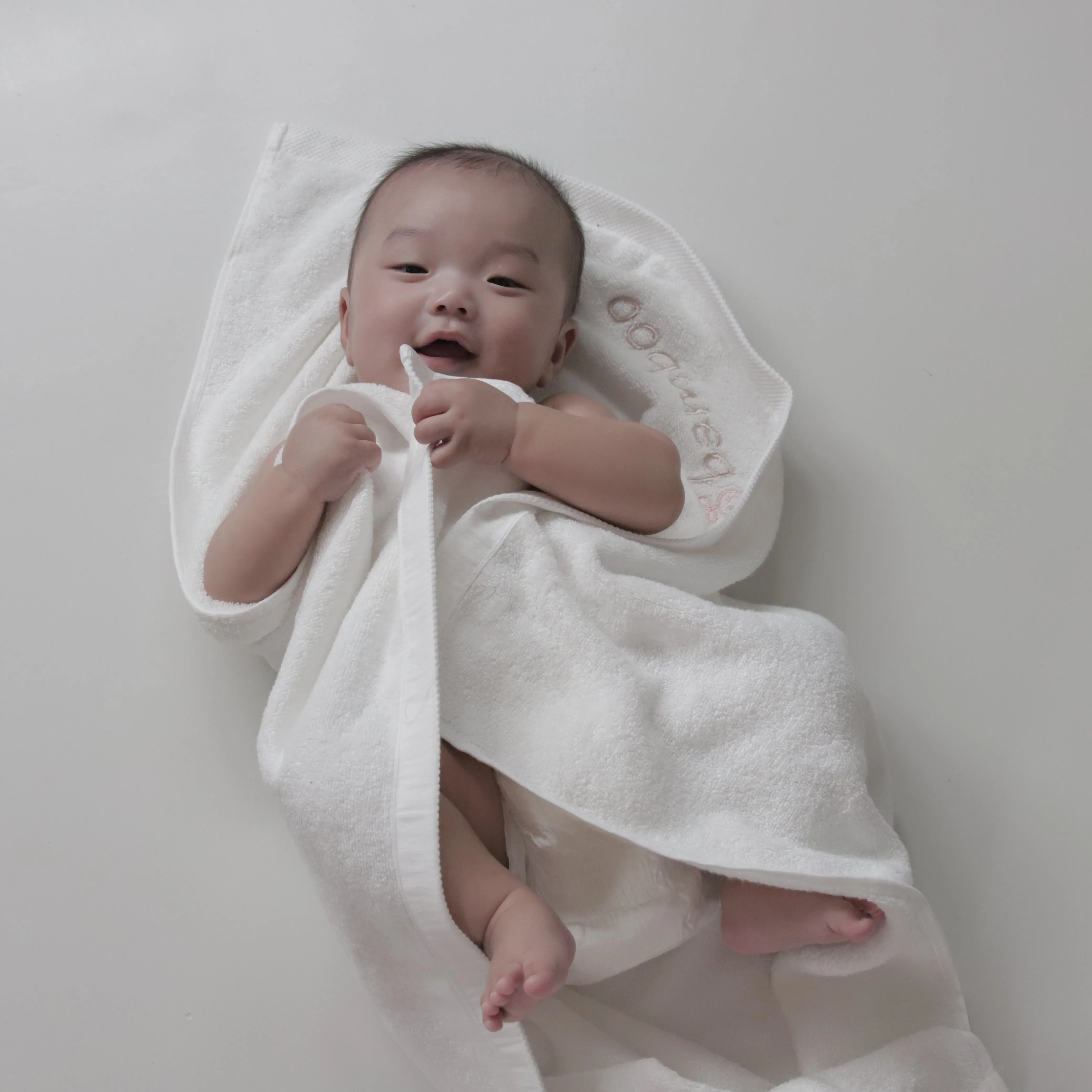 バンブーバスタオル抗菌性天然繊維乳幼児敏感肌用韓国製 Buy 竹towelanti細菌天然繊維 バスタオル韓国製抗菌 タオルベビー幼児敏感肌 Product On Alibaba Com