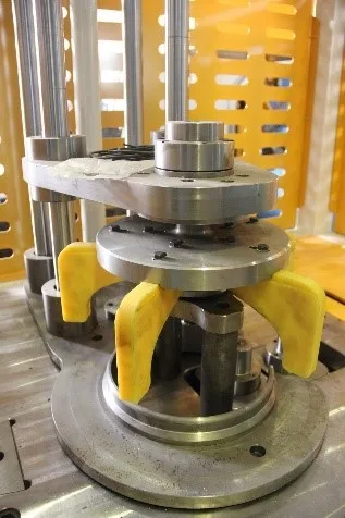 AUTO TRIMMING and JOGGLING MACHINE for LPG TANKS